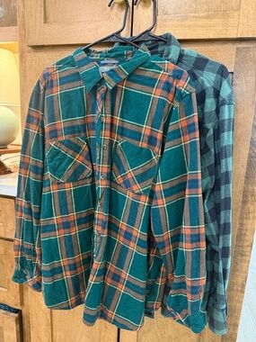Natural Reflections Green and Orange Plaid Button-Down Shirt 

Wrangler Plaid